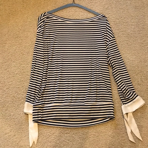 Maette Top - Picture 1 of 4